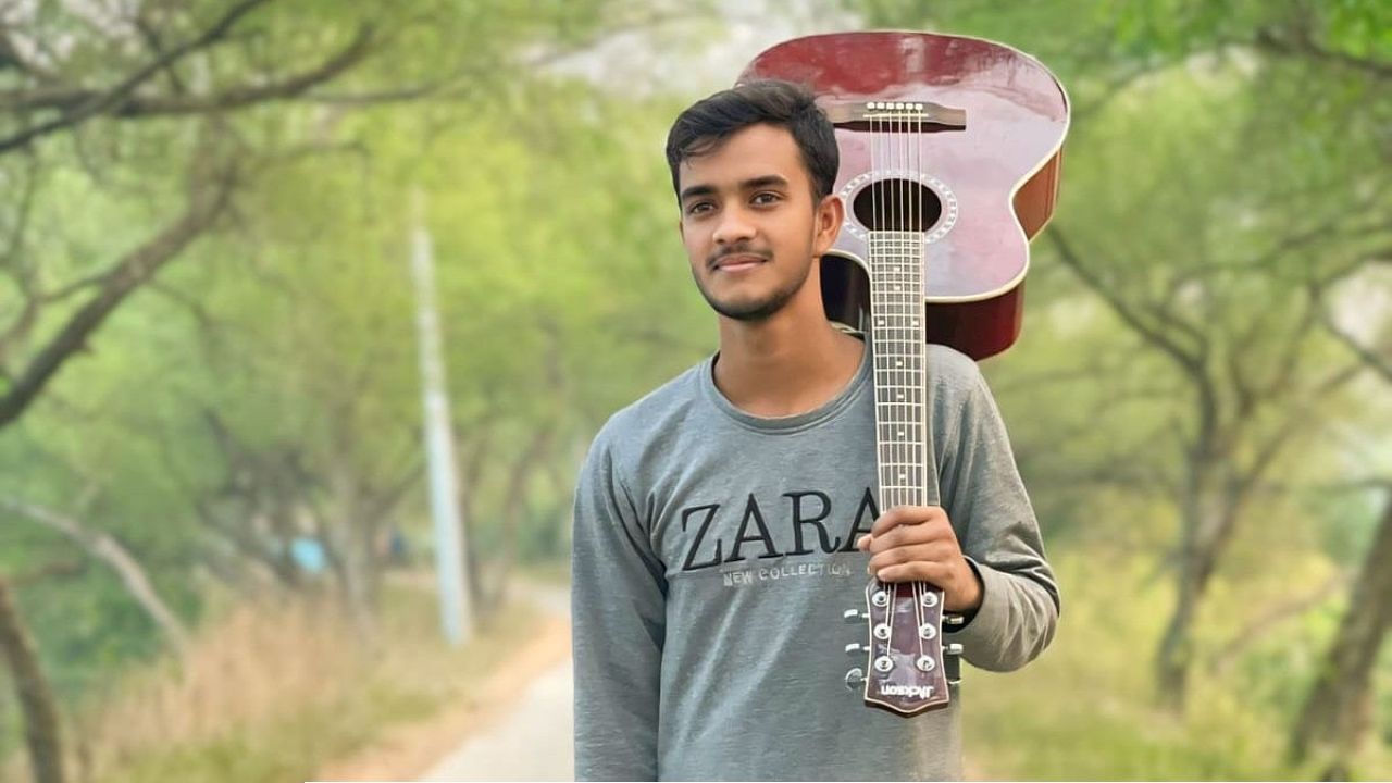 হোগলাবুনিয়া থেকে উত্তর আমেরিকার তাসভির...