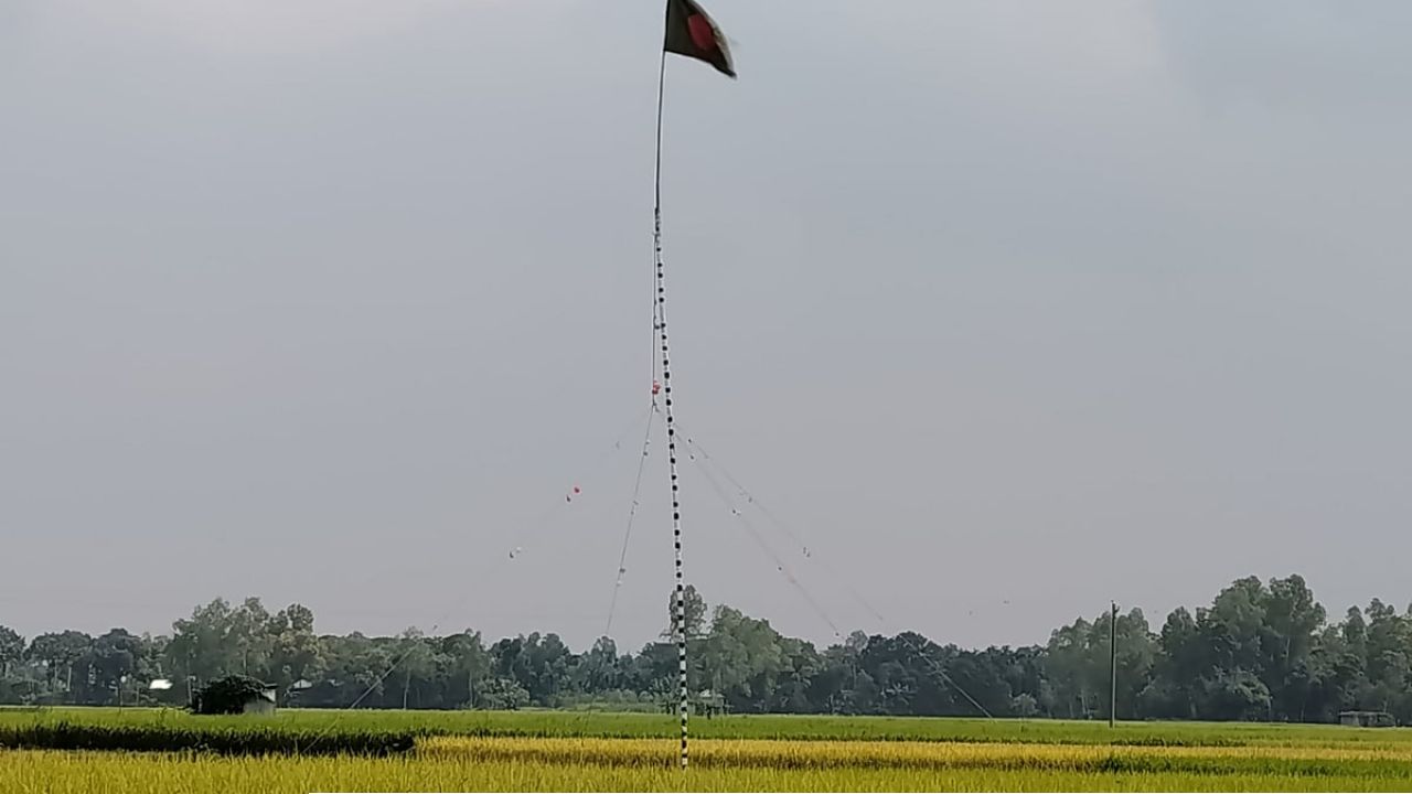 গ্রামবাসীর চাঁদায় কেনা হলো খেলার মাঠের জমি, গ্রামজুড়ে উৎসব