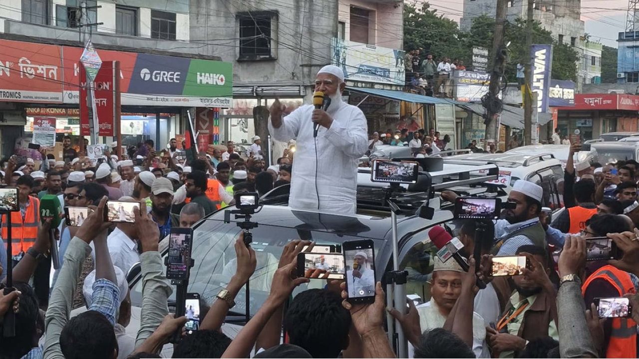 জনগণের সঙ্গে বিশ্বাসঘাতকতা করবেন না: বিএনপিকে ডা. শফিকুর রহমান