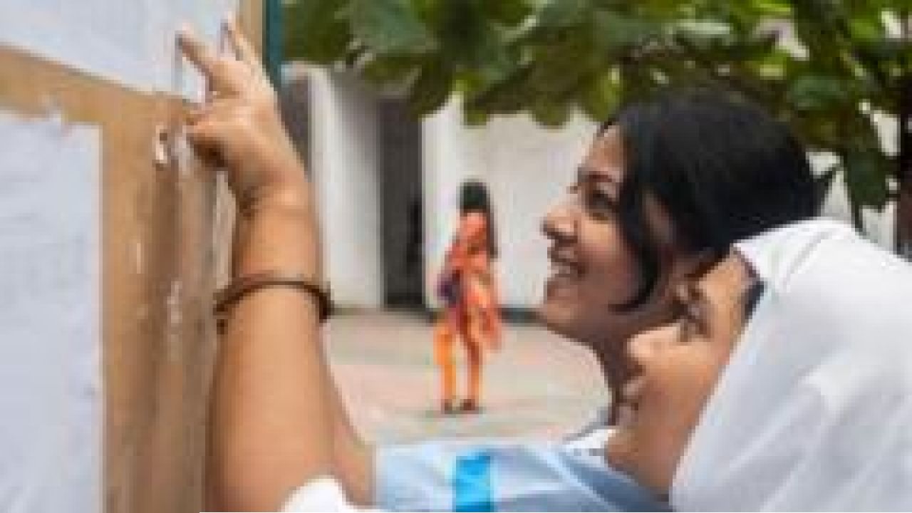 এইচএসসিতে প্রায় অর্ধেক পরীক্ষার্থী ফেল কী কারণে?