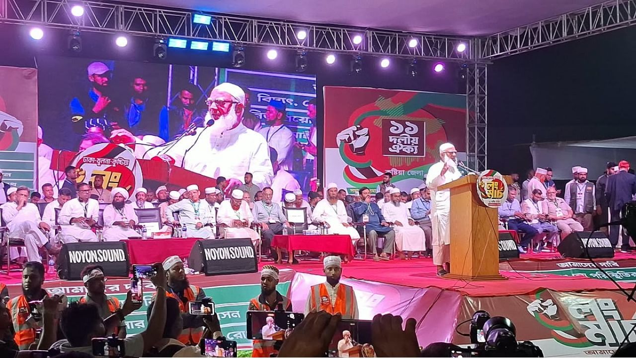 সাত দফা না মানলে এক দফা অনিবার্য হয়ে উঠবে: কুষ্টিয়ায় শফিকুর রহমান
