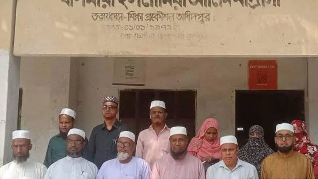 দেবিদ্বারে এক মাদ্রাসার ২১ পরীক্ষার্থীর সবাই ফেল